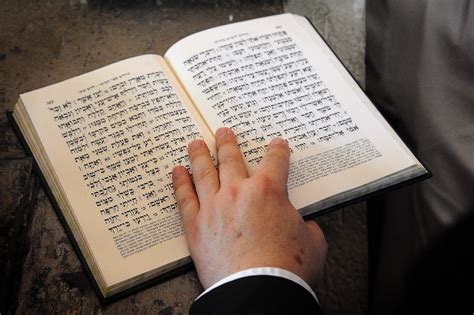 The Hebrew Bible: the sacred books of the Jewish people - Jewish World