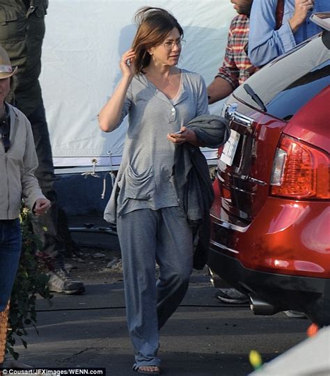 Jennifer Aniston Continues To Wear Frumpy Costumes On The Set Of Her