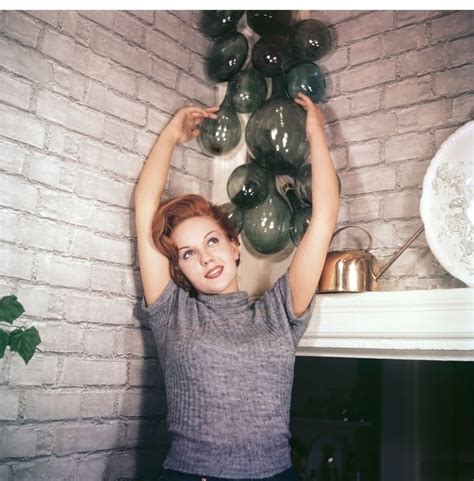 Picture Of Colleen Farrington