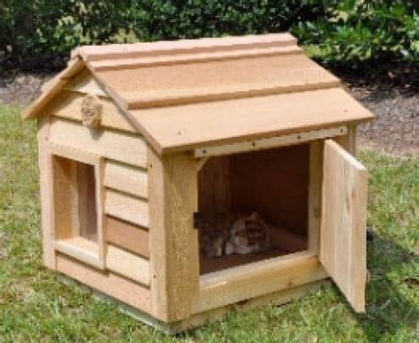 Outdoor Cat House Outside Heated Cat Shelter For Cold Weather