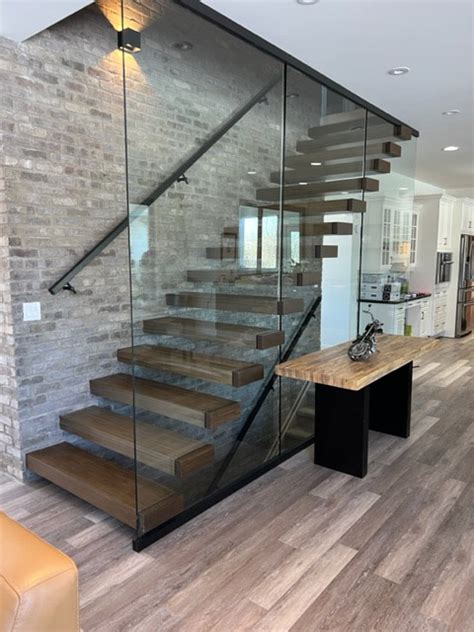 The Halliday Cantilever Staircase Ssr95 Spindle Stairs And Railings