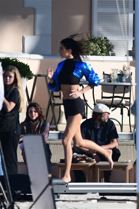 Kendall Jenner Photoshoot Candids In St Tropez 11 Gotceleb