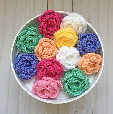 Easy Crochet Rose Tutorial Right Handed Grace And Yarn