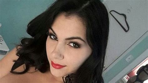 Sexy Pornstar Valentina Nappi Suaves Fotos Nuevos Videos Porno