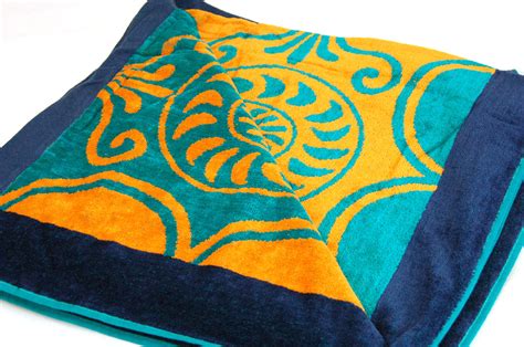 New North Point Luxury Oversized Beach Towel 40 X 70 Property Room