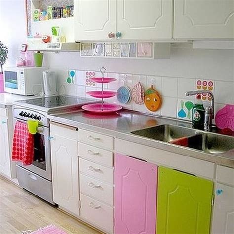 desain dapur cantik  elegan ukuran kecil ruangan sempit desainer