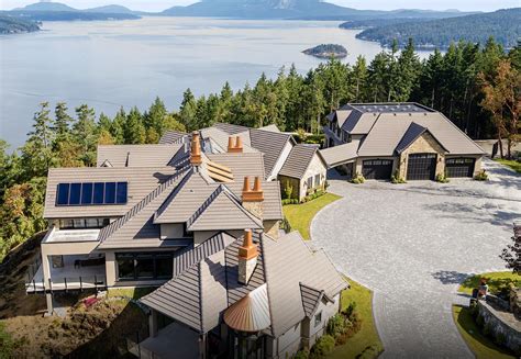 5 Beachfront Houses For Sale On Vancouver Island That Will Make Your