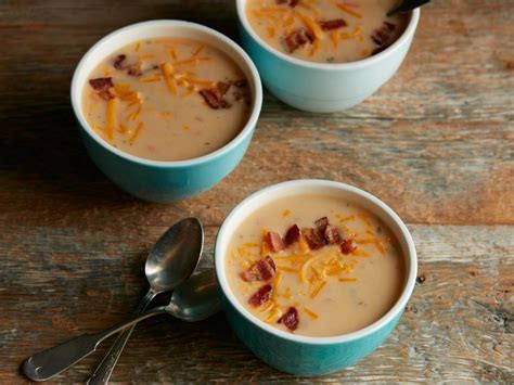 Paula deen and some other ladies on the food network could definitely give her a run for her money, but today we are focusing on the pioneer woman comfort food recipes. The Pioneer Woman's Perfect Recipes | The Pioneer Woman, hosted by Ree Drummond | Food Network