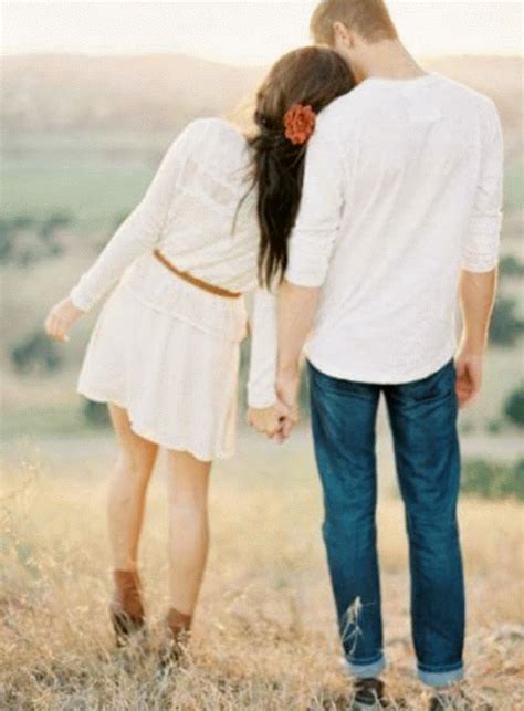 Jadi seharusnya sobat tidak usah bingung lagi dengan foto profil couple anak kecil lucu yang sobat cari tersebut, karena banyak sekali penyedia lain yang memang. Foto animada | New love quotes, Romantic couple photography, Romantic couples