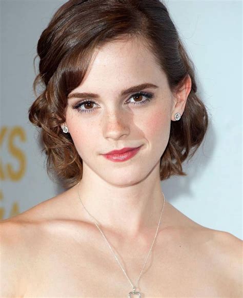 Emma Watson Wiki Bio Facts Age Height Boyfriend Quotes
