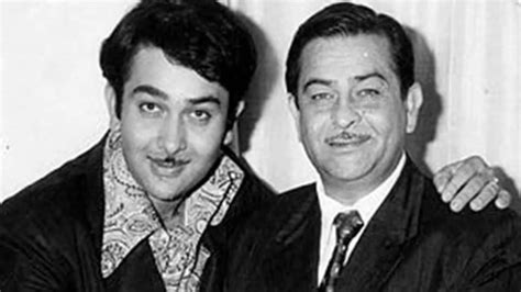 When President Venkataraman Broke The Protocol To Honour Raj Kapoor With The Dadasaheb Phalke