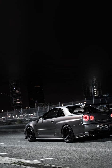 /r/gmbwallpapers might be what you want. FREEIOS7 | nissan-skyline-gtr - parallax HD iPhone iPad ...