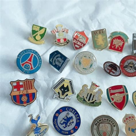 In Stock Football Team Badges World Cup 2022 Football Club Sports Lapel