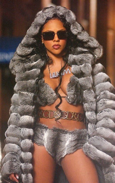 Iconic Lil Kim 90s Fashion Nagoisme