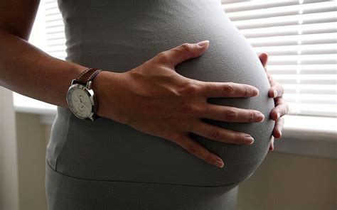 Thousands Of Women Drinking Too Much During Pregnancy Figures Suggest