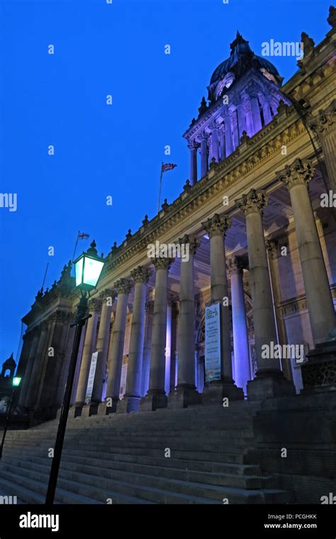 City Hall Leeds City Centre West Yorkshire England Ls1 Uk Stock