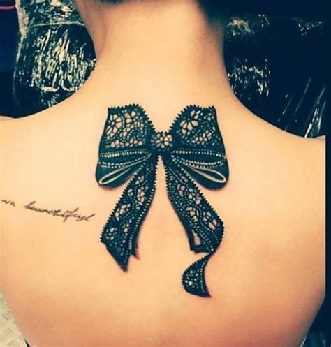 30 Feminine Lace Tattoos For Women Page 7