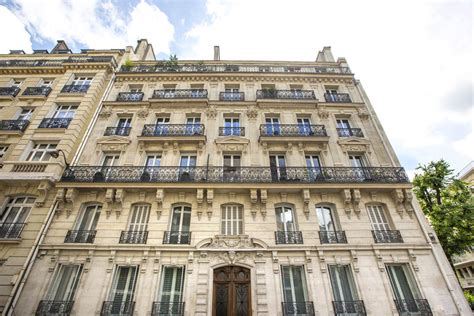 Haussmannian Apartment In Paris Timeless Elegance With Plenty Of
