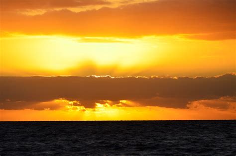 Безплатна снимка плаж море крайбрежие океан хоризонт облак слънце изгрев залез