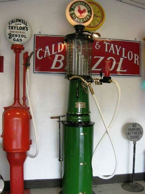 Early Sinclair Gas Pump Old Gas Pumps Vintage Gas Pumps Soda Machines