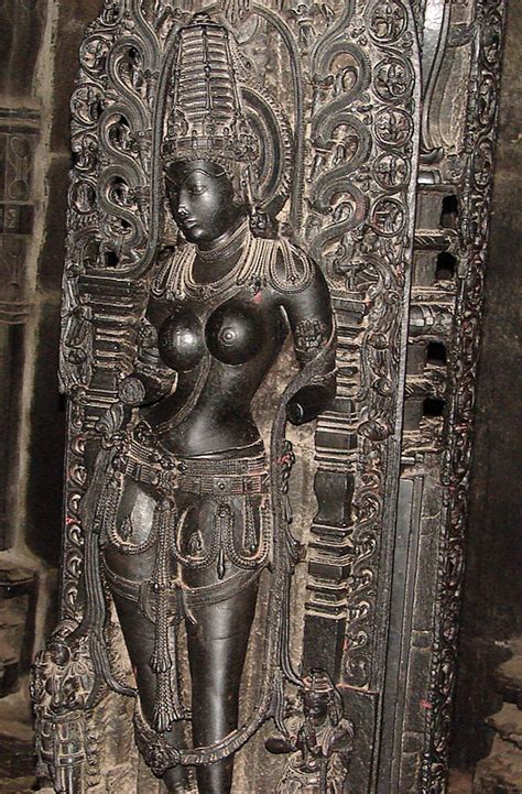 hoysala sculpture of an auspicious woman chennakesava vishnu temple belur karnataka india