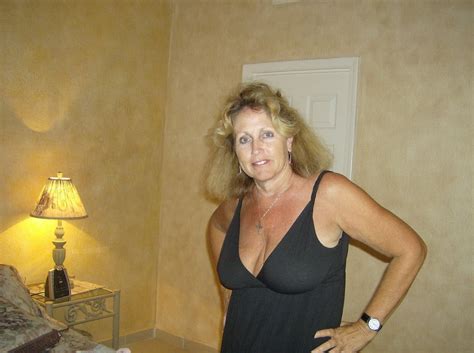 Mom Nancy 18 Pics Xhamster