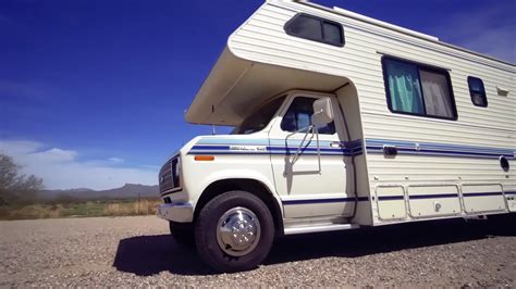 See How This Couple Remodeled A 1989 Class C Motorhome Motorhome