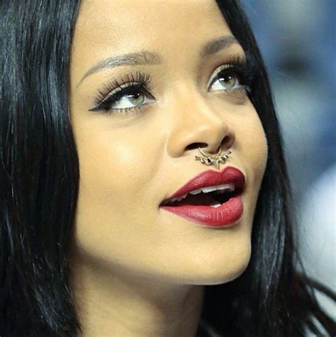 Rihanna Wearing The Thorn Septum Ring Septum Nose Piercing Cute Piercings Body Piercings