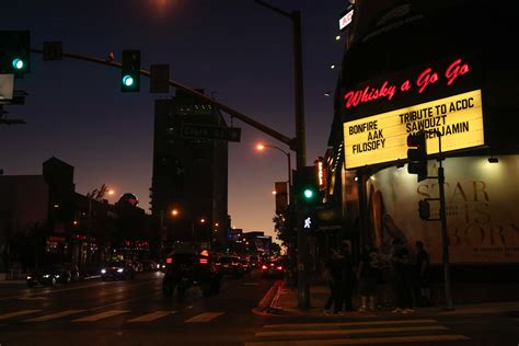 Las series de nuestra vida: The Sunset Strip: The Story of An LA Icon Continued ...