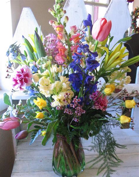 These Are Purty Easter Flower Arrangements Spring Flower