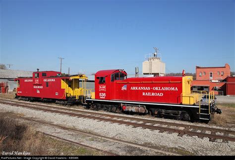 Railpicturesnet Photo Aok 536 Arkansas And Oklahoma Railroad Emd Sw1 At
