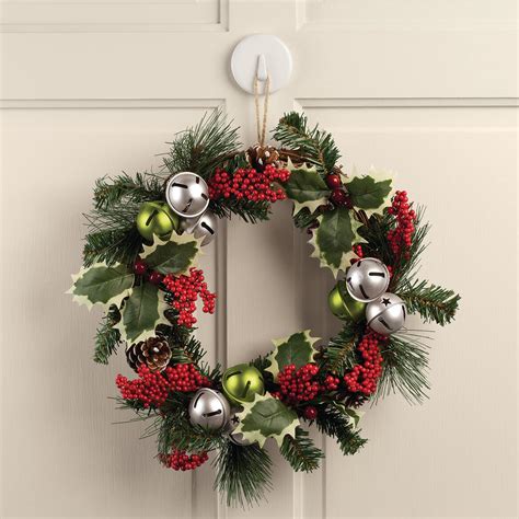 Magnetic Wreath Hangers Set Of 2 Magnetic Wreath Hook Walter Drake