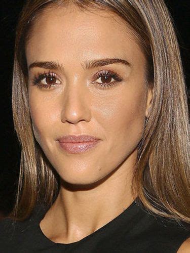8 Eyebrows With Little To No Arch Jessica Albas Straight