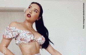 A Da Victoria Merlano Sedujo Con Sexy Baile En Bikini Candela