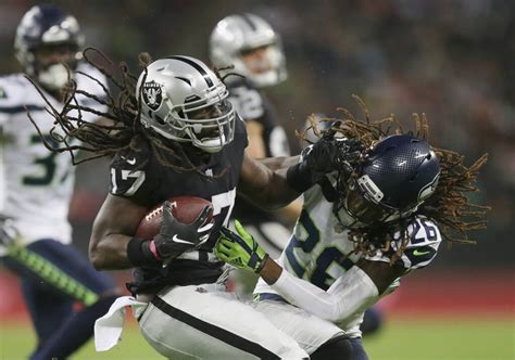 Seahawks Rout Raiders In London 27 3