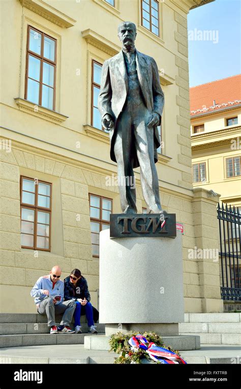 Statue Tomas Garrigue Masaryk Hi Res Stock Photography And Images Alamy