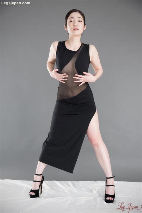 Legsjapan Ryu Enami Masturbation In Black Gown Photos