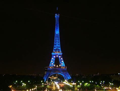 Images The Eiffel Tower Night View 12765