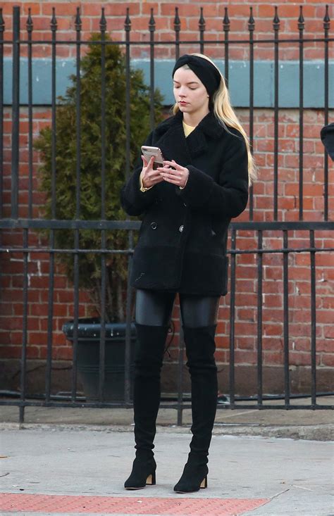 Anya Taylor Joy Is Spotted Out And About In Nyc Anya Joy Anya Taylor