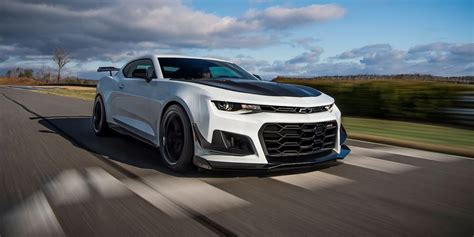 Heres What 2022 Chevrolet Camaro Owners Loved And Hated About The