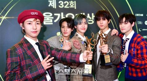 Nct Dream Center On Twitter 230119 🏆🏆 Nct Dream With Their Bonsang