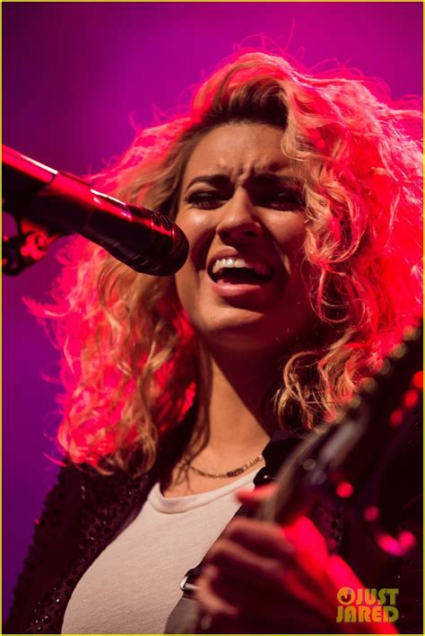 Full Sized Photo Of Tori Kelly Talks Working With James Bay Grammys 04