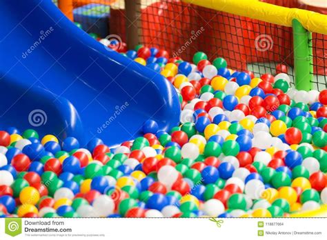 Modern Children Playground Interior Colored Plastic Balls Pool With A