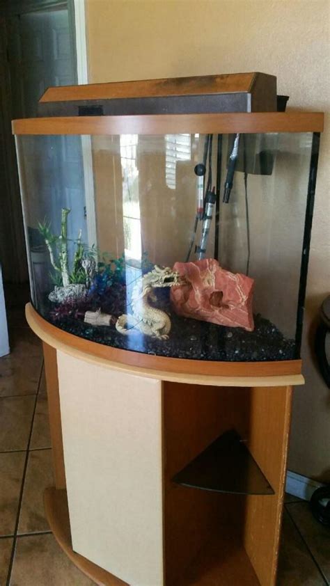 30 Gallon Corner Aquarium With Stand For Sale In Burbank Ca Offerup