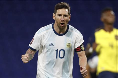 Maybe you would like to learn more about one of these? صور ميسي خلال مباراة الارجنتين والاكوادور في تصفيات كأس ...