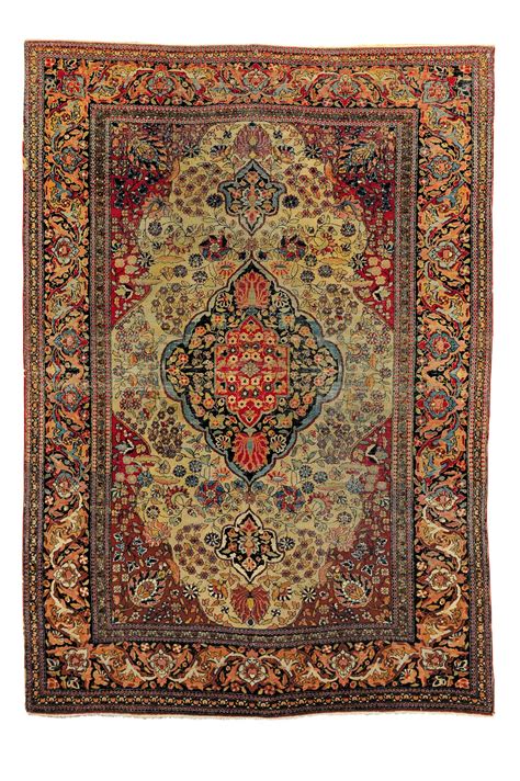 Tappeto persiano Isfhan, fine XIX secolo - Tappeti Antichi - Cambi Casa ...