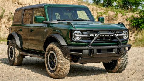 New 2022 Ford Bronco Hardtop Redesign Specs Release Date