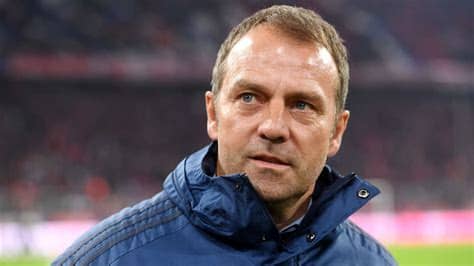 Aktueller cheftrainer des fc bayern münchen. Hansi Flick startet Spenden-Aktion ‚Bammental gegen Corona ...