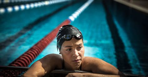 She Swam To Escape Syria Now Shell Swim In Rio The New York Times