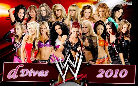 how many divas are there in wwe